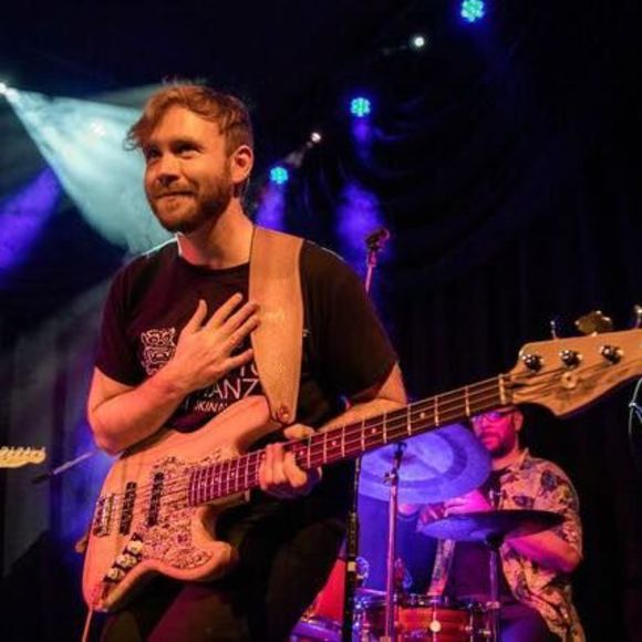 Meet your Posher, Jonathan - Picture 1 of 1